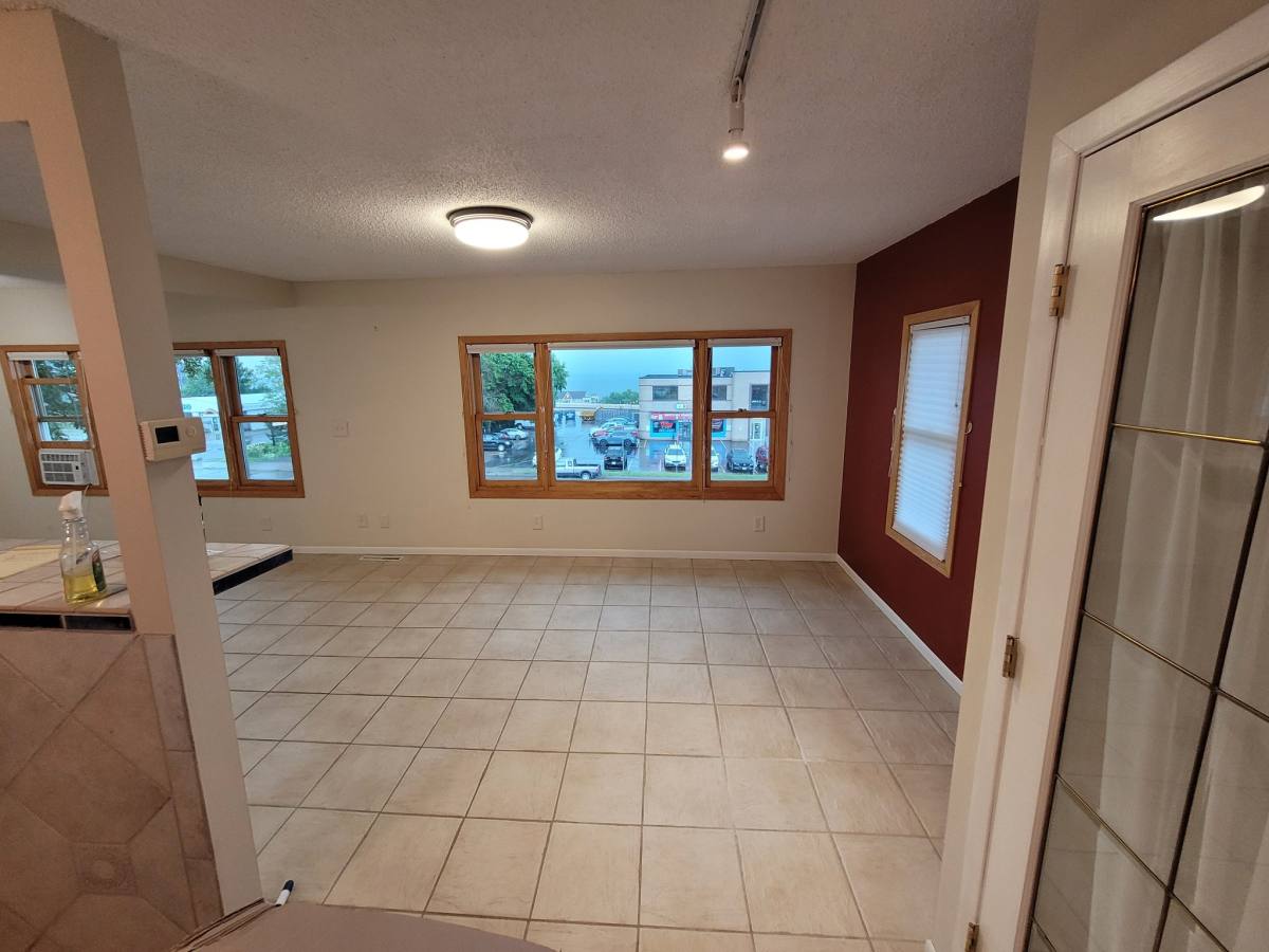 Apartment for rent at 2009 London Rd #200 Upstairs, Duluth, MN 55812