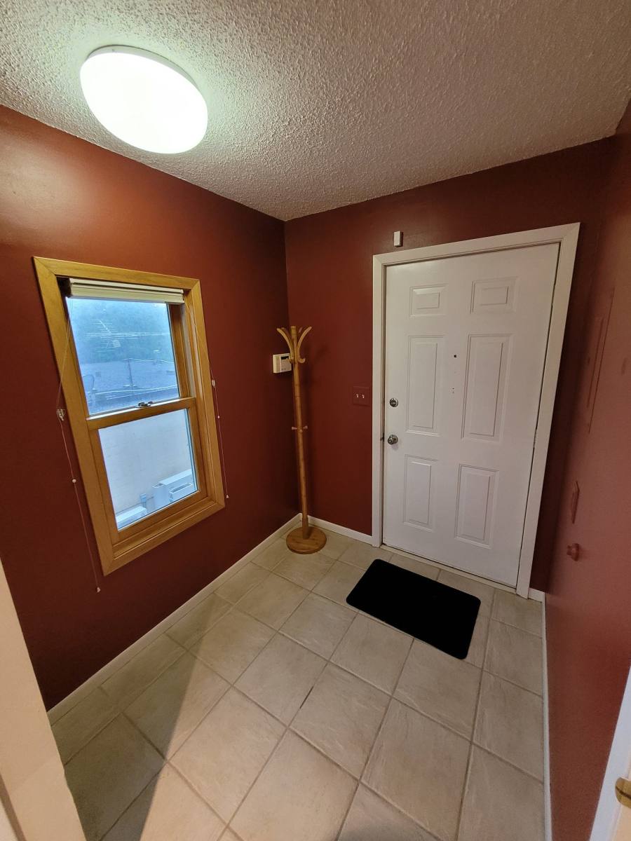 Apartment for rent at 2009 London Rd #200 Upstairs, Duluth, MN 55812