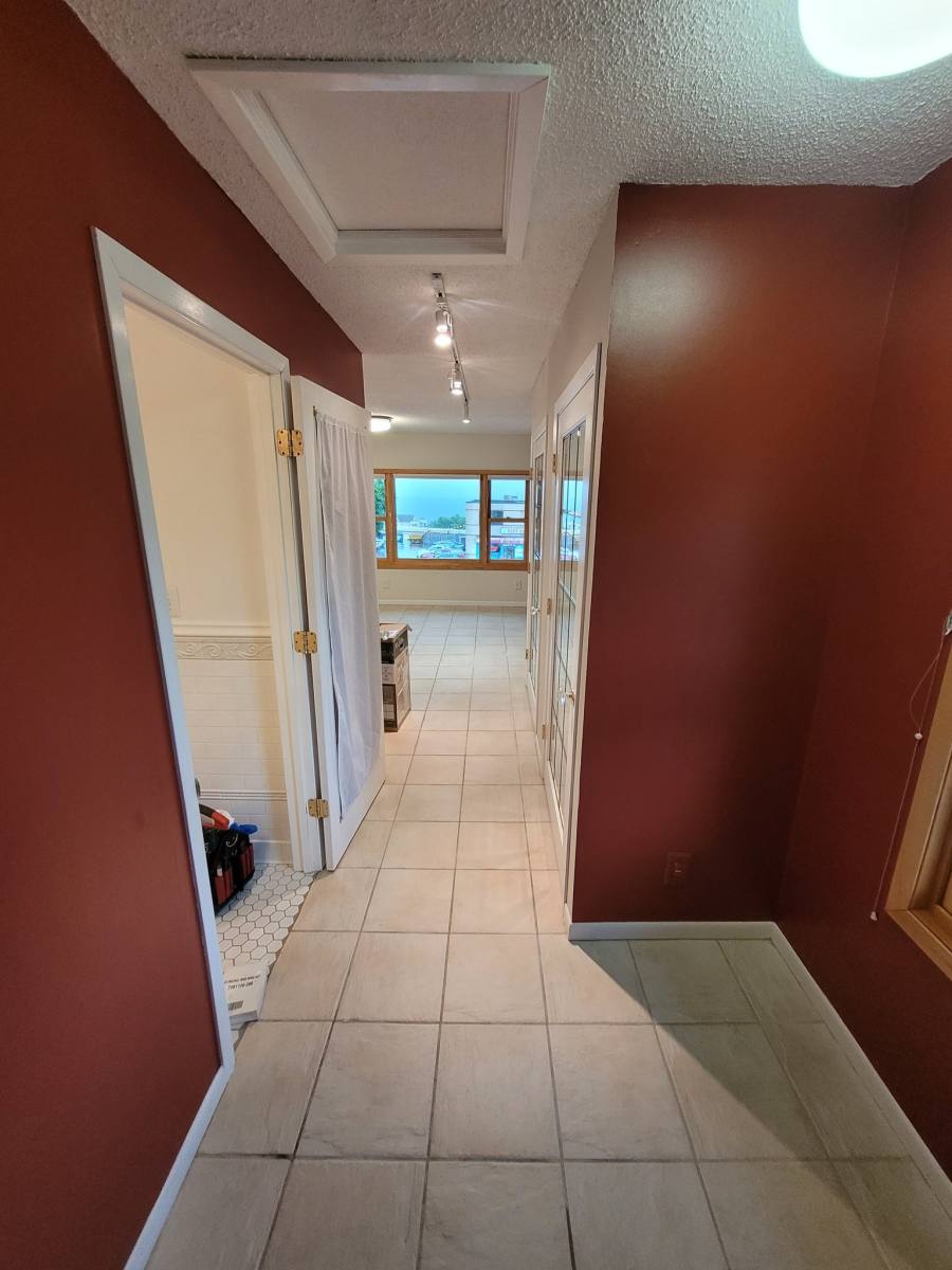 Apartment for rent at 2009 London Rd #200 Upstairs, Duluth, MN 55812