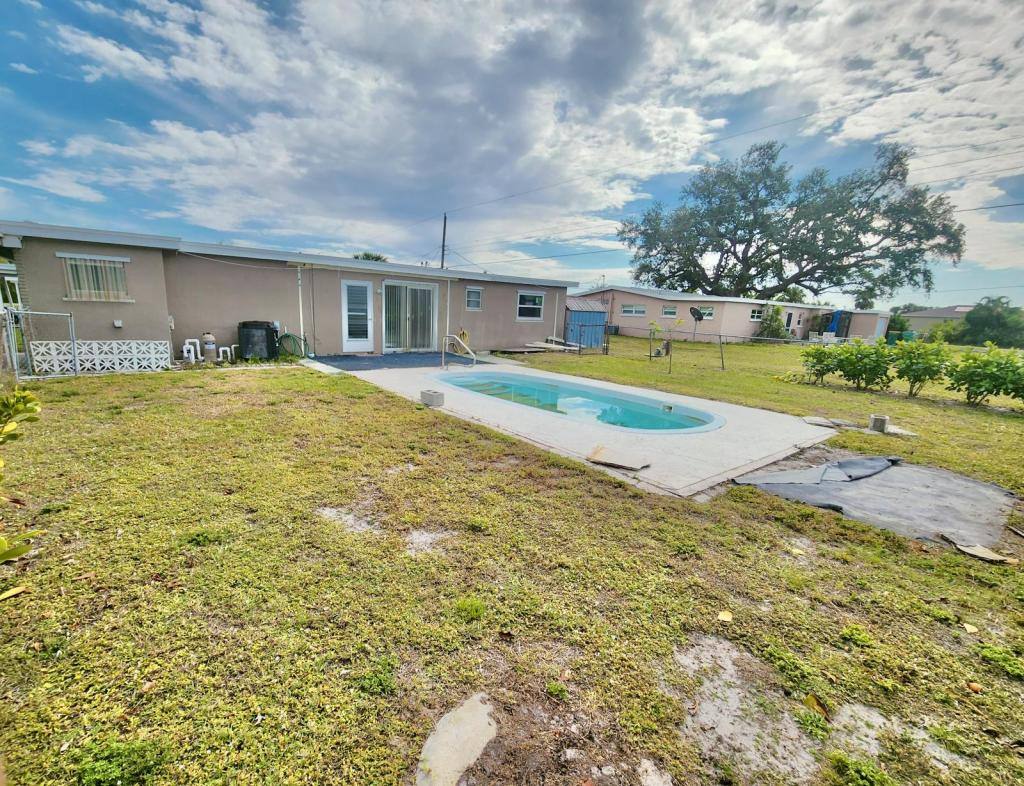 House for rent at 27263 Whitman Ave, Punta Gorda, FL 33983