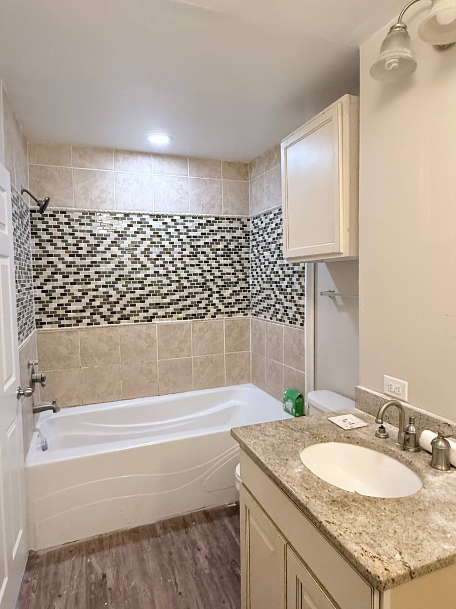 Apartment for rent at 906 E Marine View Dr, Everett, WA 98201