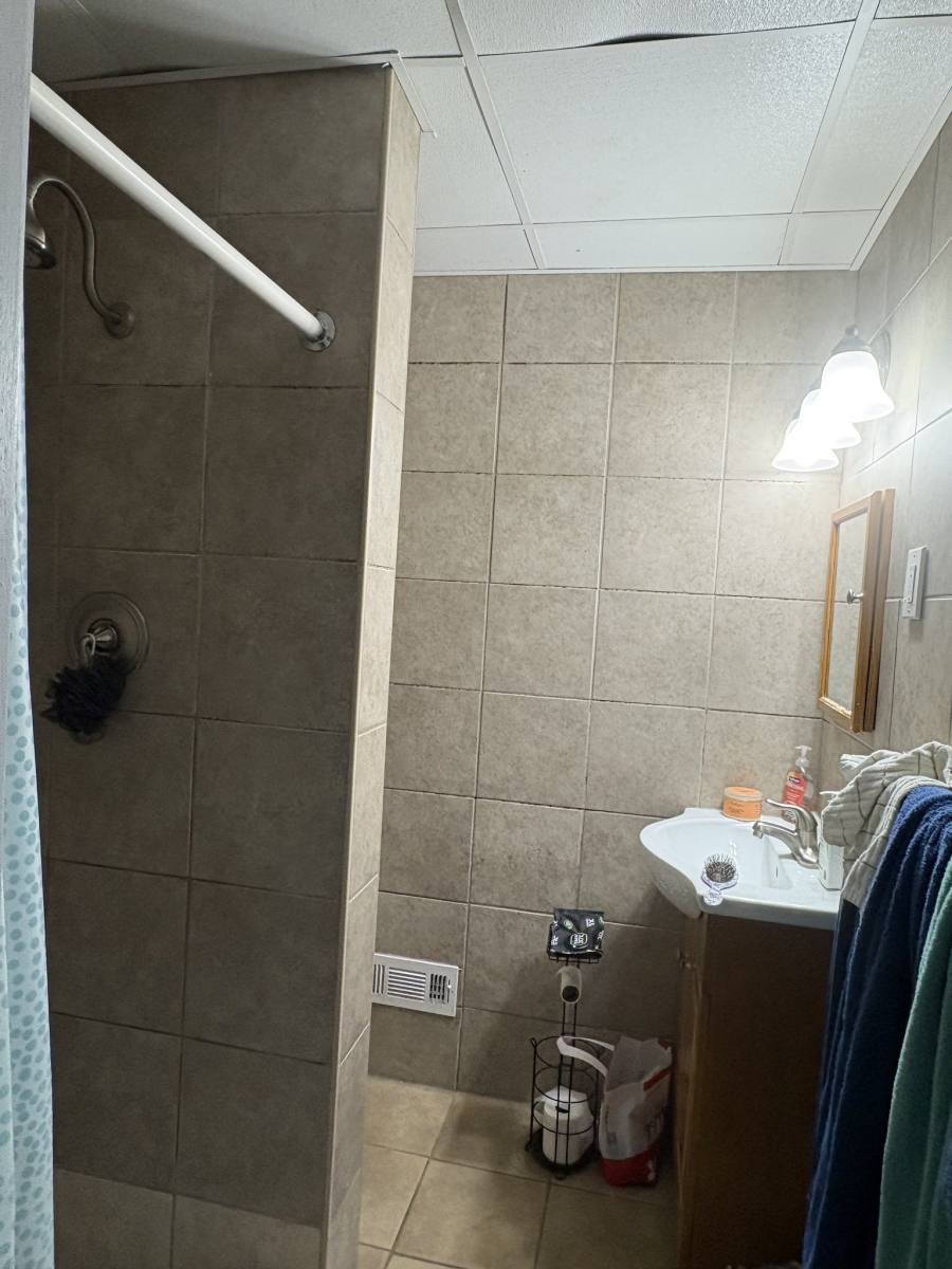 House for rent at 3628 Frazier St #ROOM, Pittsburgh, PA 15213