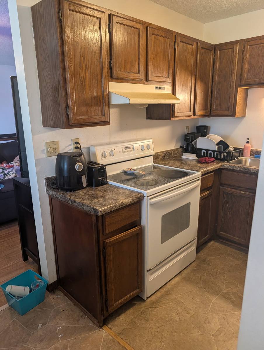 Townhouse for rent at 1411 Farrington St #B, Saint Paul, MN 55117