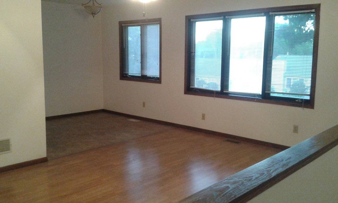 Townhouse for rent at 1411 Farrington St #B, Saint Paul, MN 55117