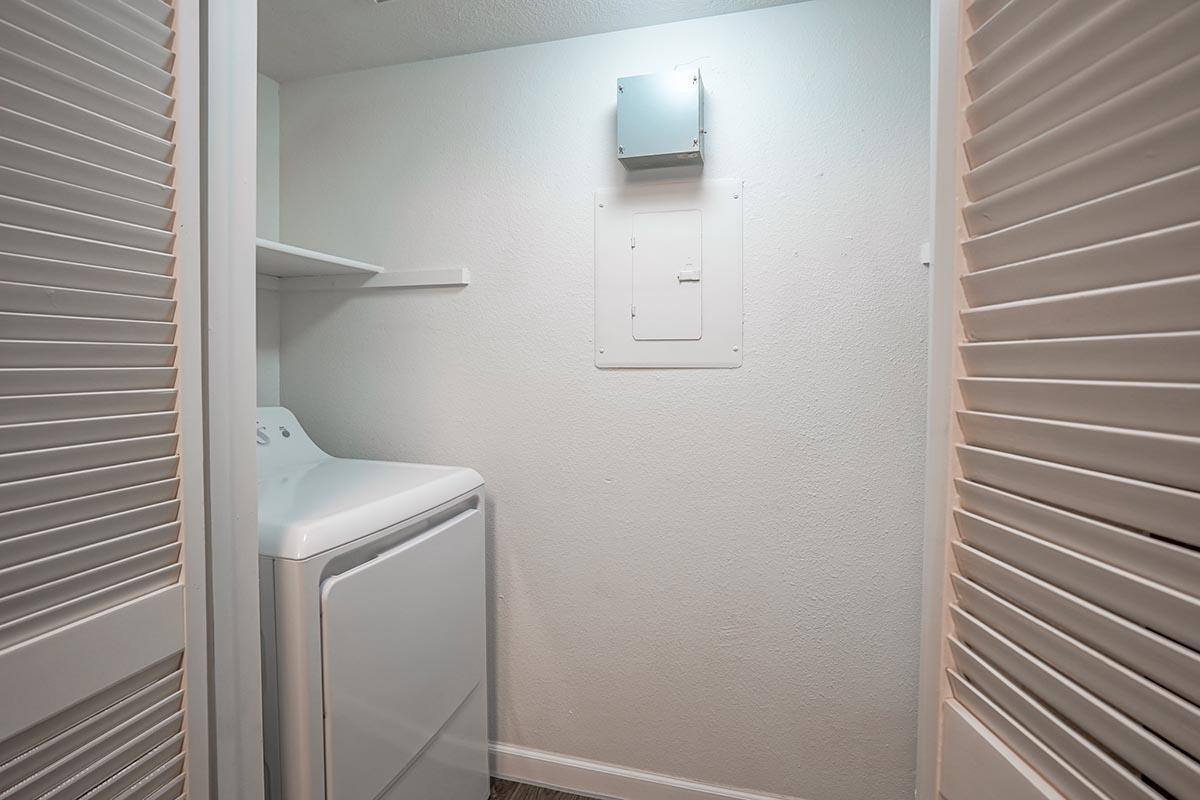 Apartment for rent at The Overlook, 6200 Eubank Blvd NE, Albuquerque, NM 87111