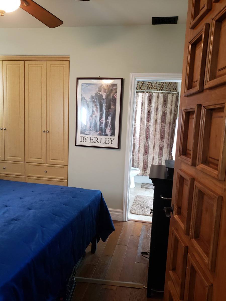 House for rent at 429 Lake St, Huntington Beach, CA 92648