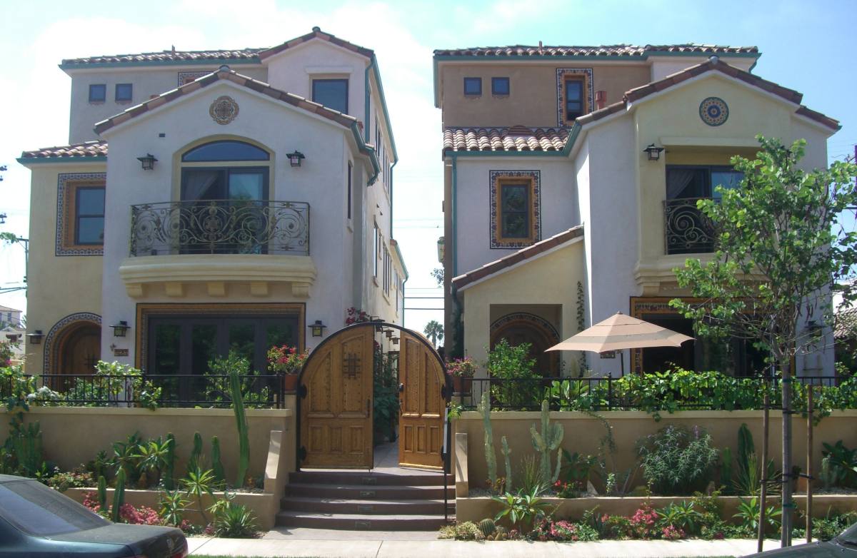 House for rent at 429 Lake St, Huntington Beach, CA 92648