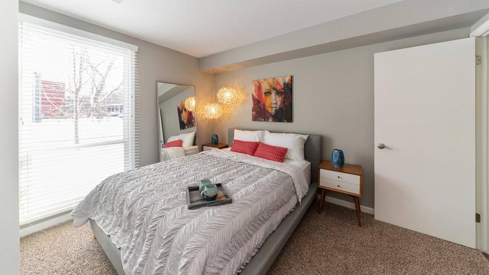 Townhouse for rent at 1000 Geneva Rd, Saint Charles, IL 60174