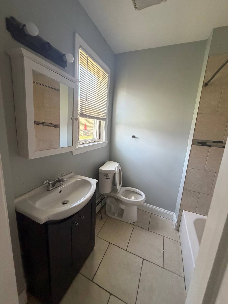 Apartment for rent at 327 Admiral St, Providence, RI 02908