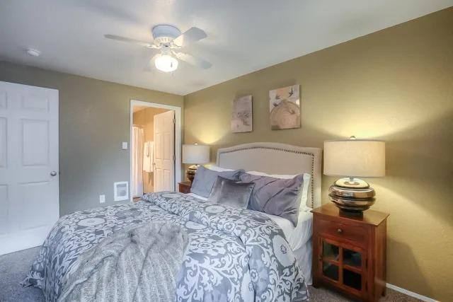 Apartment for rent at 2831 SE Palmquist Rd, Gresham, OR 97080