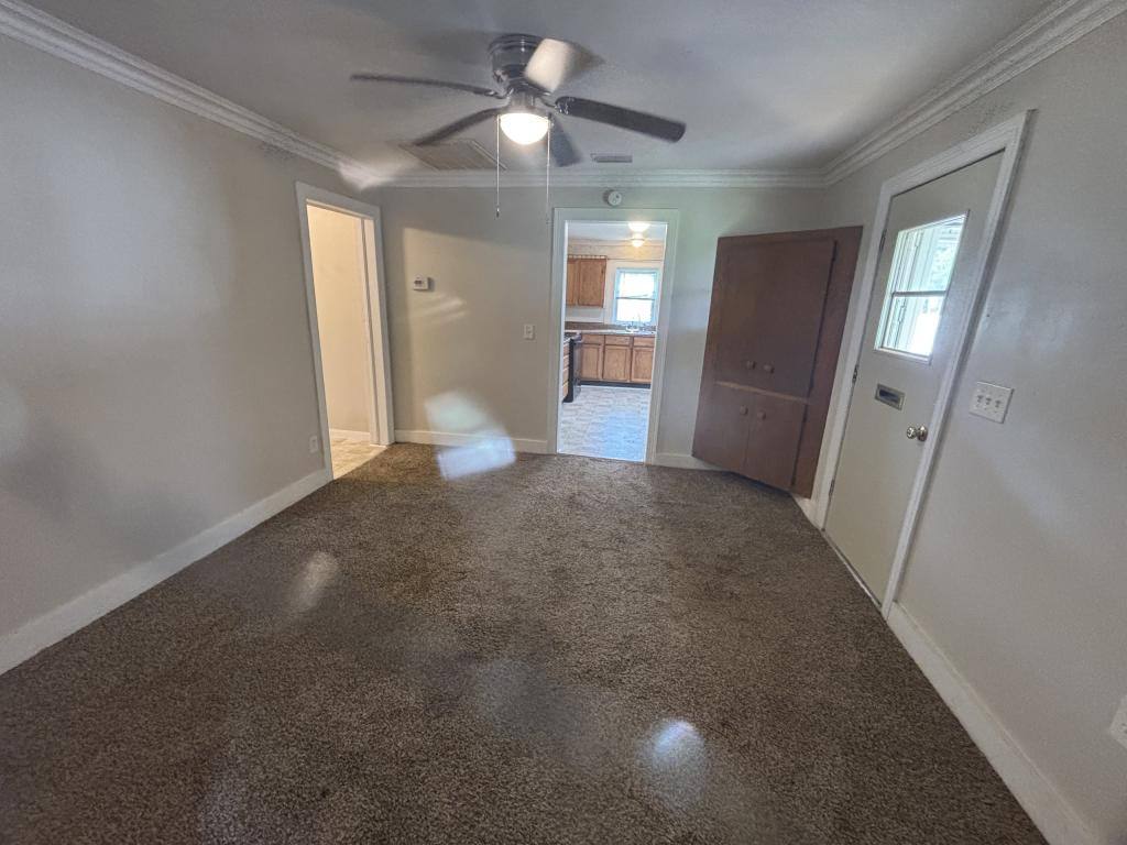 House for rent at 7267 US-59, Diboll, TX 75941