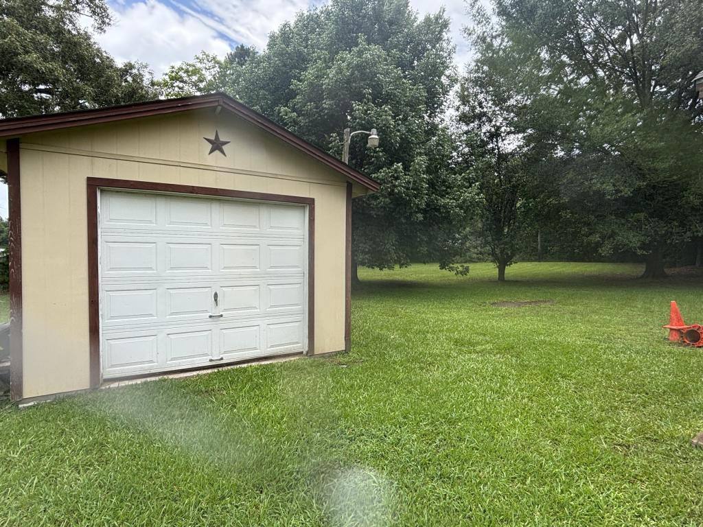House for rent at 7267 US-59, Diboll, TX 75941