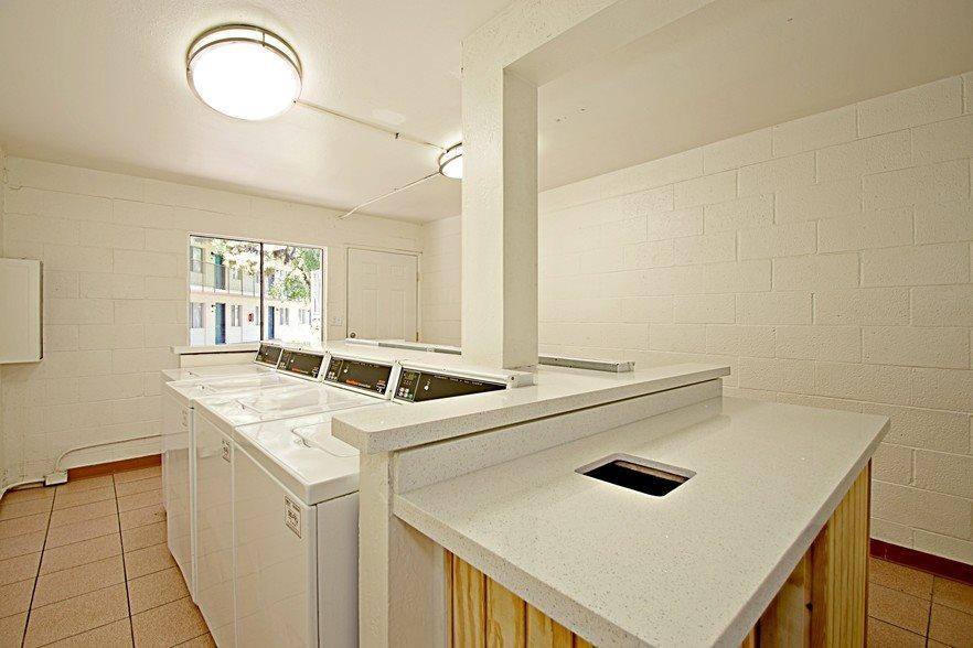 Apartment for rent at The Vintage, 7440 E Thomas Rd, Scottsdale, AZ 85251