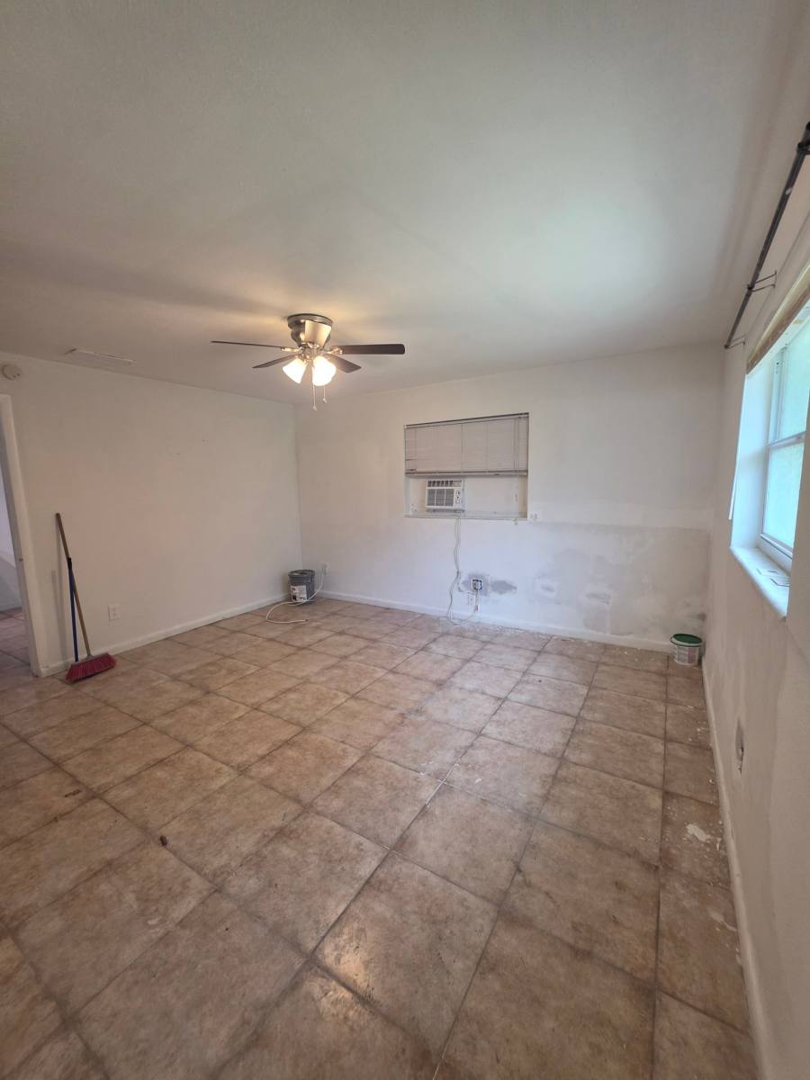 Apartment for rent at 7523 Brockbank Dr, Orlando, FL 32809