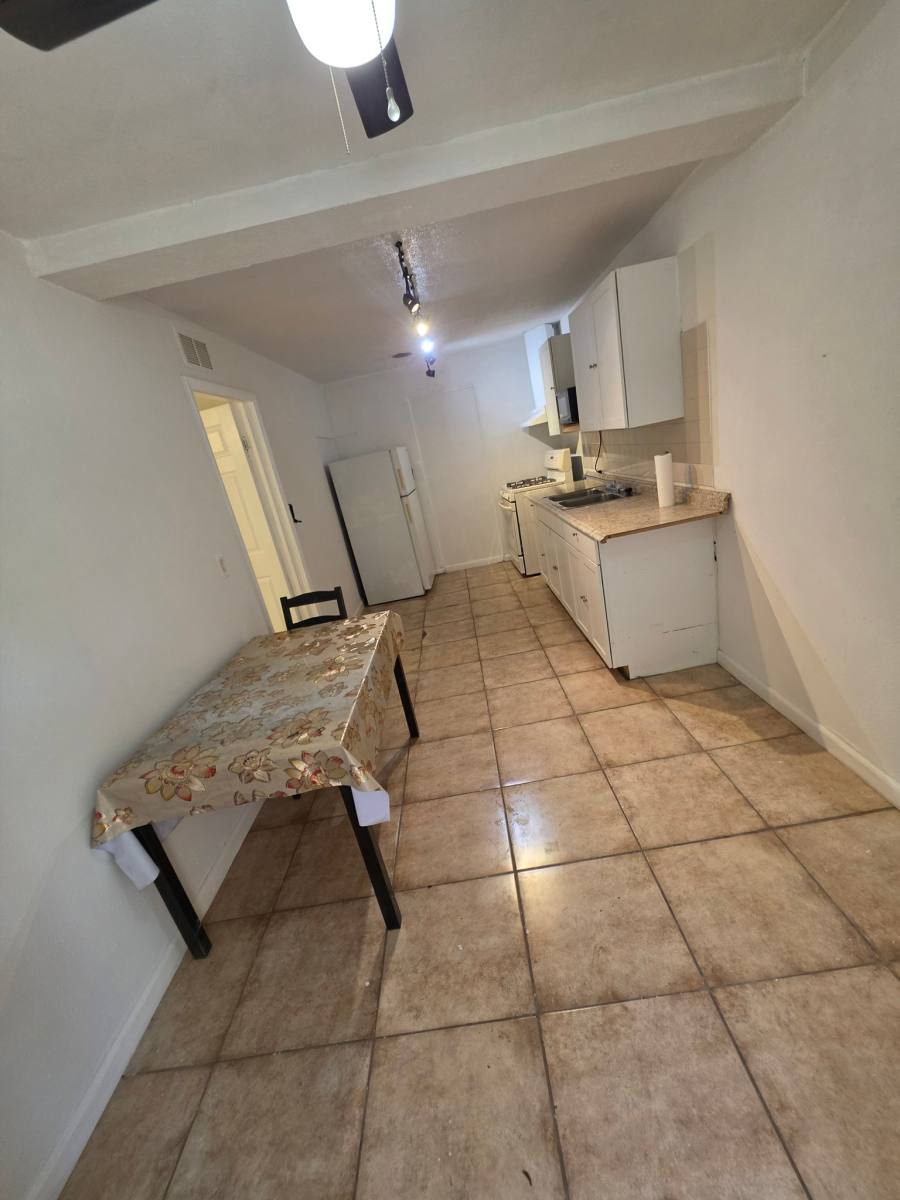 Apartment for rent at 7523 Brockbank Dr, Orlando, FL 32809