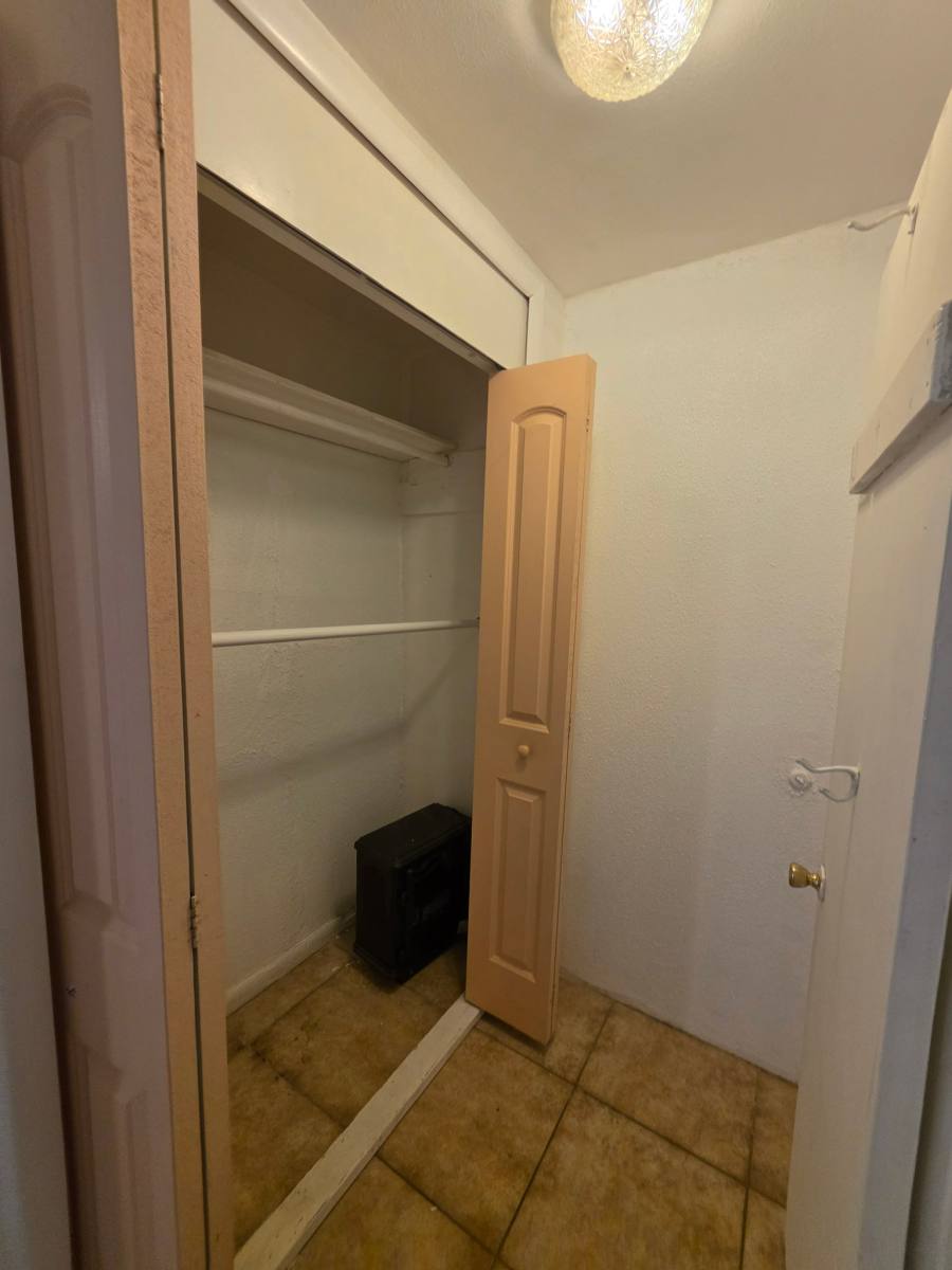 Apartment for rent at 7523 Brockbank Dr, Orlando, FL 32809