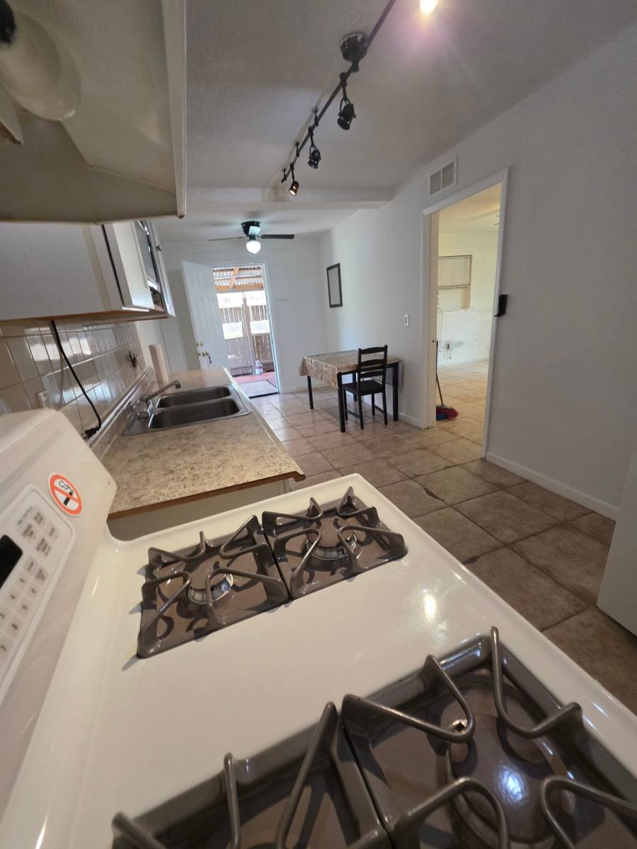 Apartment for rent at 7523 Brockbank Dr, Orlando, FL 32809