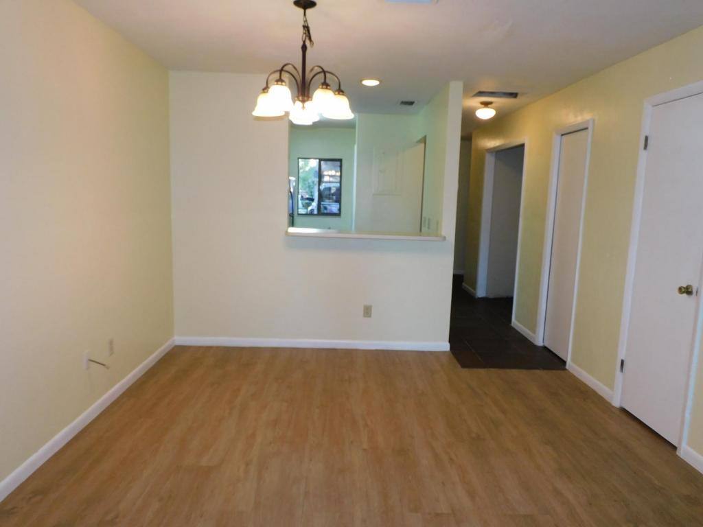 Townhouse for rent at 3651 NE 20th Place, Ocala, FL 34470