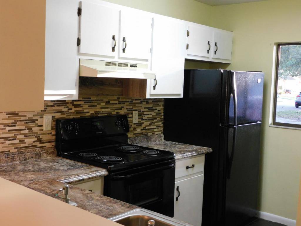 Townhouse for rent at 3651 NE 20th Place, Ocala, FL 34470