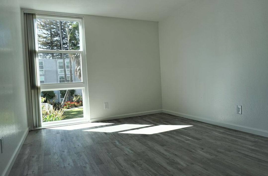 Apartment for rent at Riverfront, 5953 Riverside Blvd, Sacramento, CA 95831