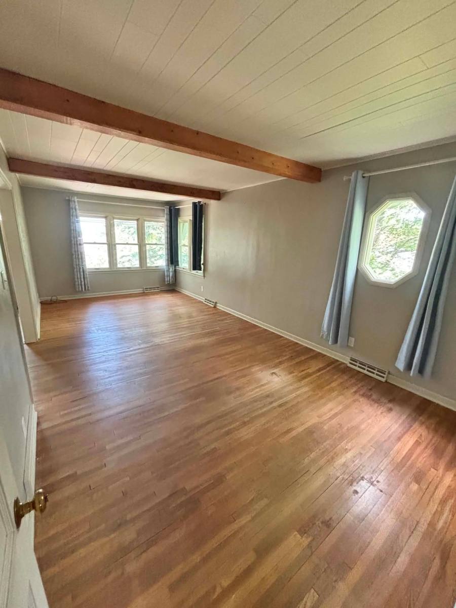 House for rent at 917 2nd Place NE, Jamestown, ND 58401