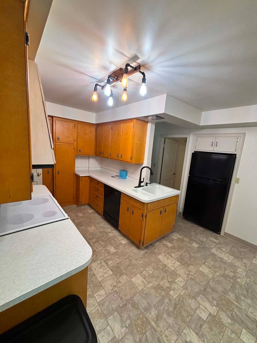 House for rent at 917 2nd Place NE, Jamestown, ND 58401