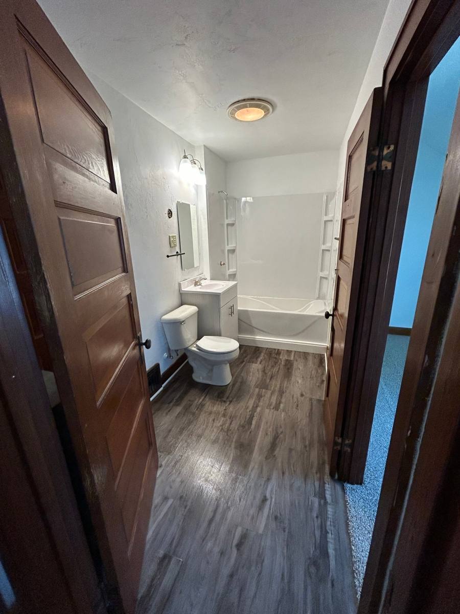 Apartment for rent at 18 1 2 11th St, Clintonville, WI 54929
