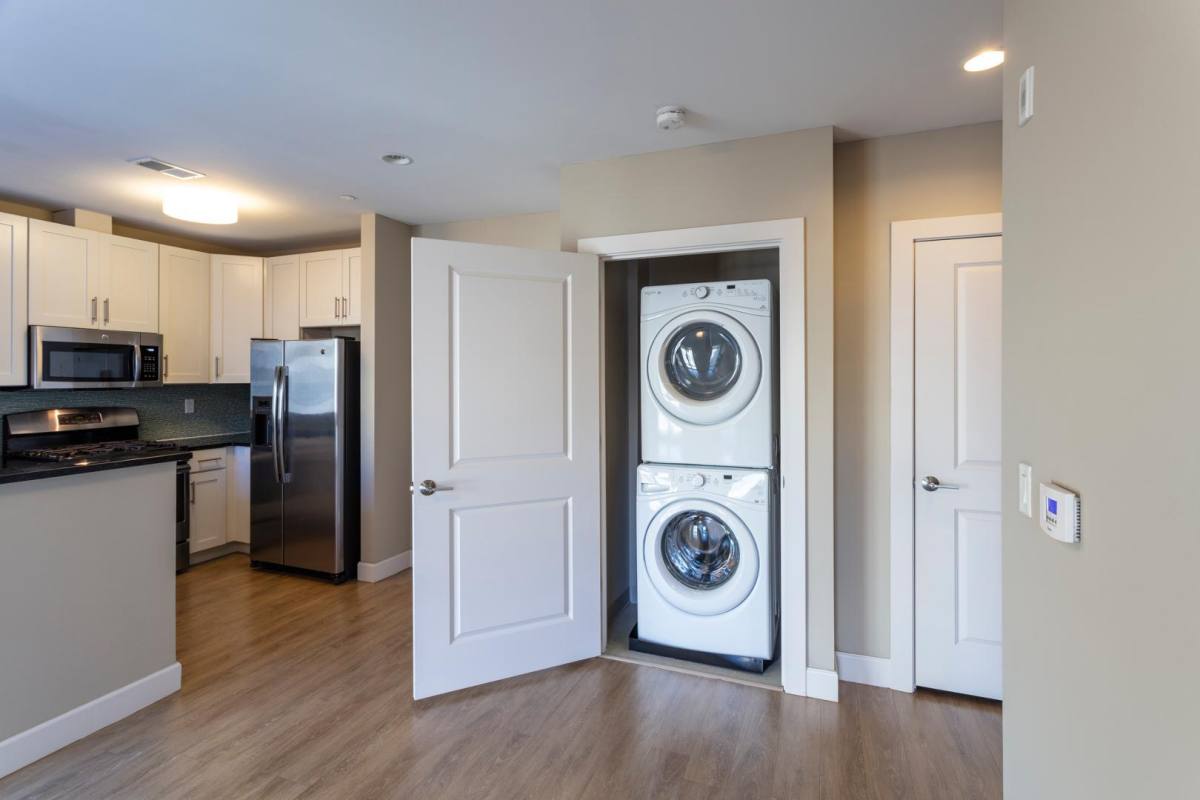 Apartment for rent at 33 Rogers St, Cambridge, MA 02142