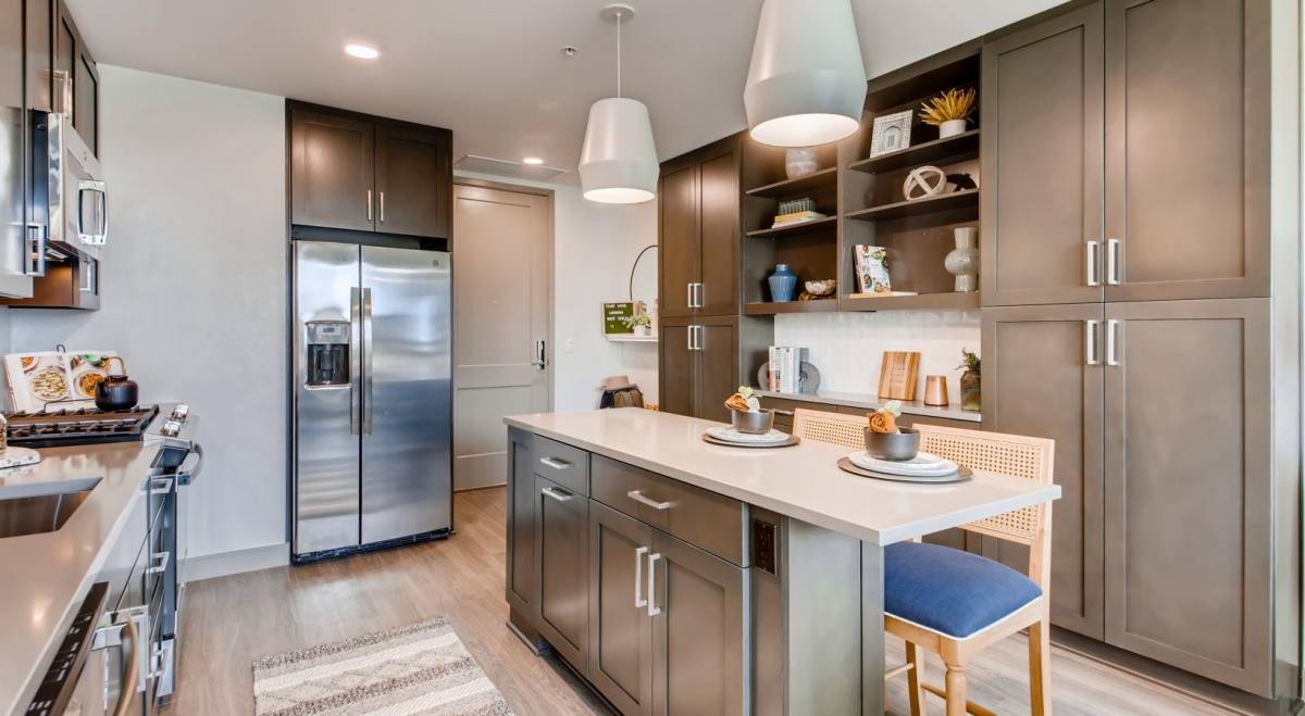 Apartment for rent at 100 Main St, Vista, CA 92083