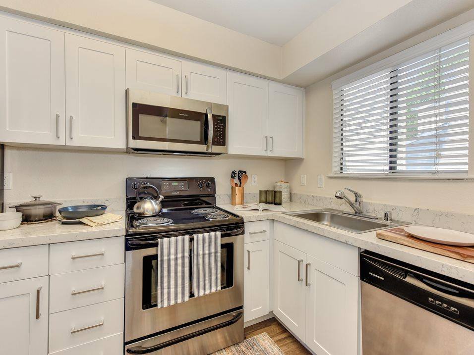 Apartment for rent at Silverstone, 2400 Pole Line Rd, Davis, CA 95618