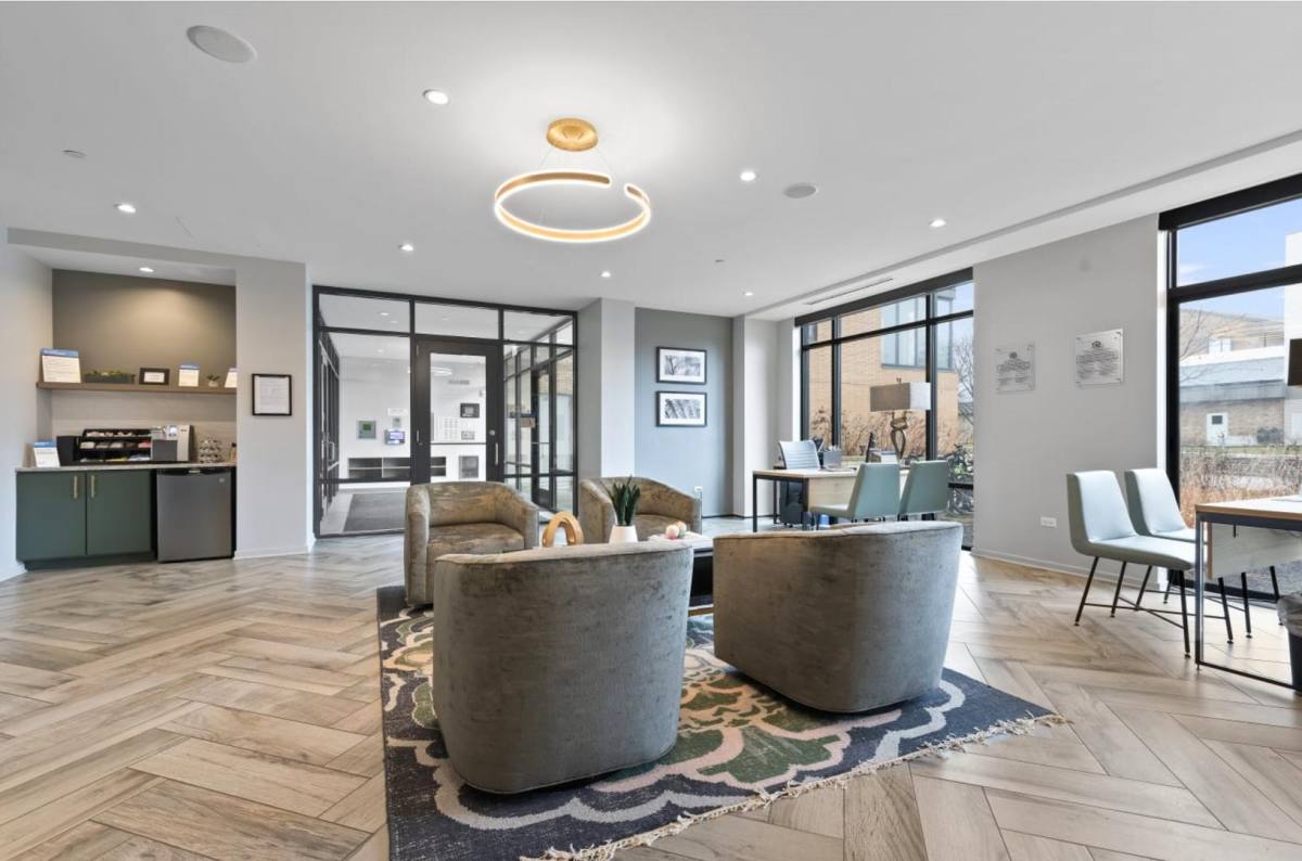 Apartment for rent at Sienna, 1717 Ridge Ave, Evanston, IL 60201