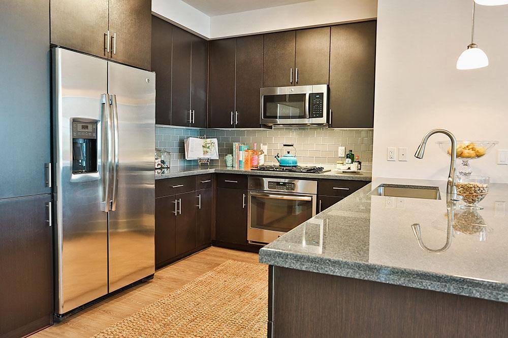 Apartment for rent at 1675 E Morten Ave, Phoenix, AZ 85020