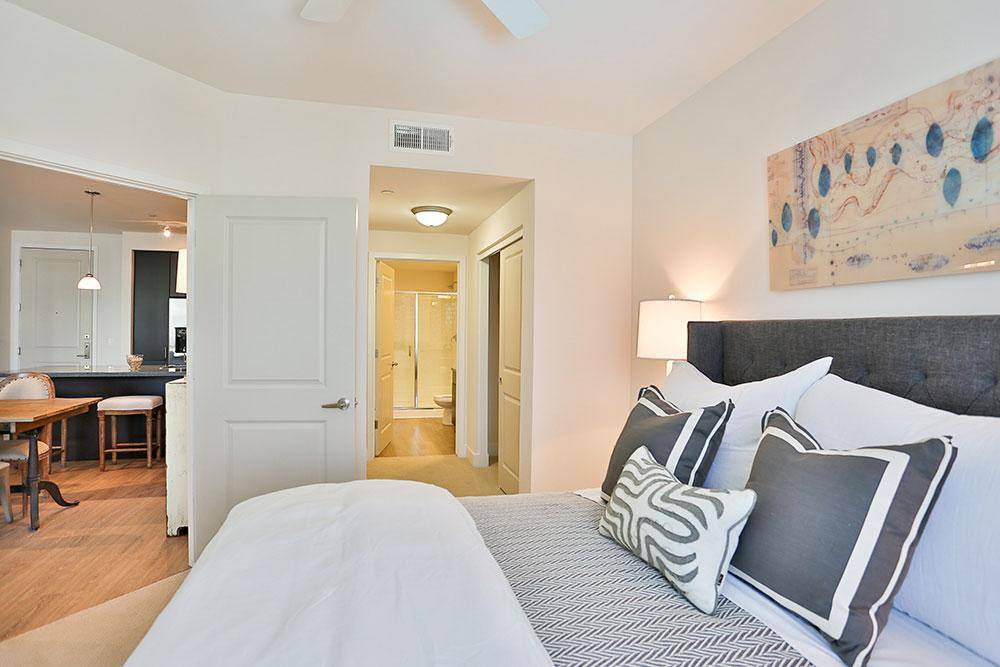 Apartment for rent at 1675 E Morten Ave, Phoenix, AZ 85020