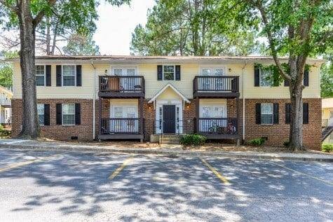 Apartment for rent at 501 Roberts Dr, Riverdale, GA 30274