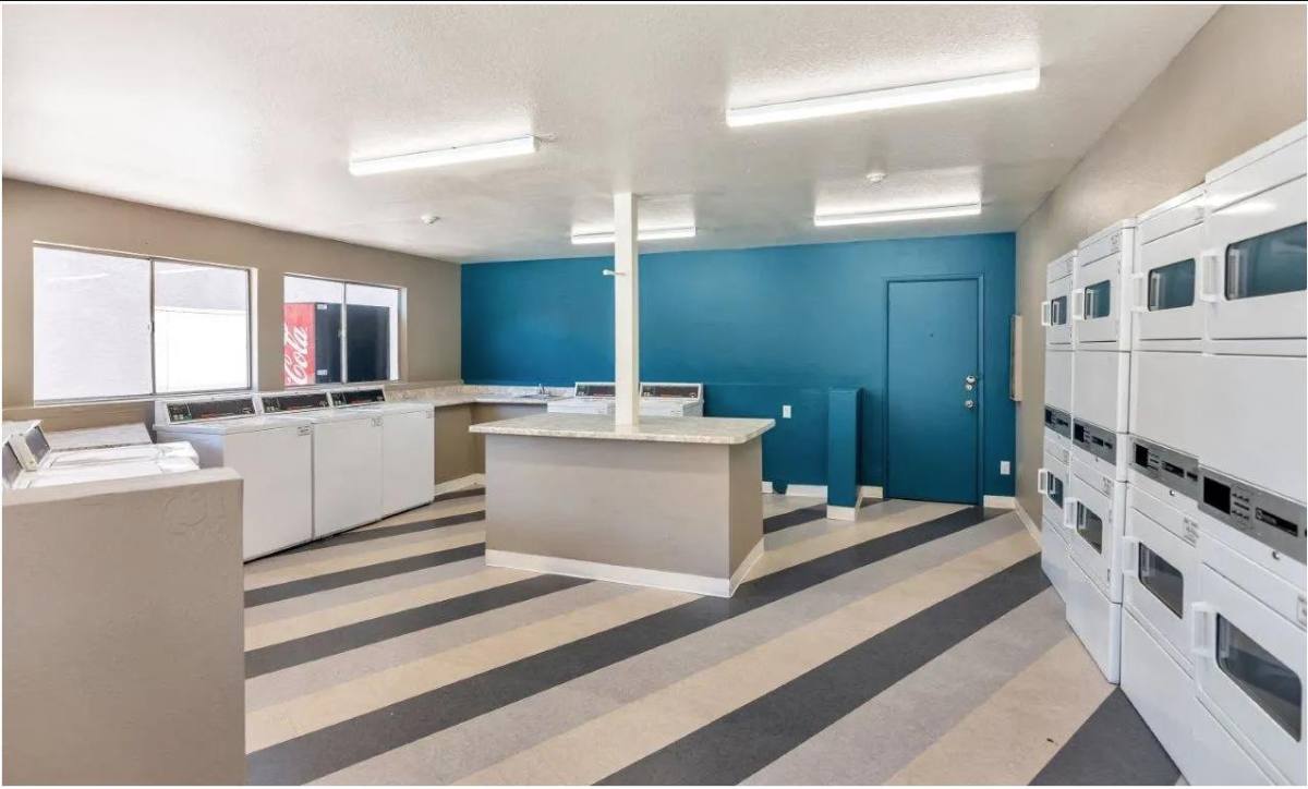 Apartment for rent at Glen Brae, 4949 W Northern Ave, Glendale, AZ 85301