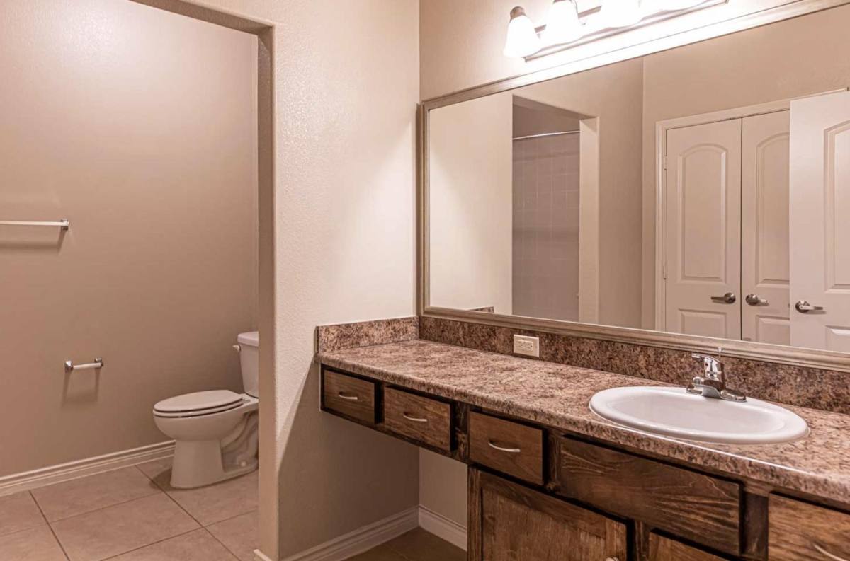 Apartment for rent at 411 Alliance Blvd, Waxahachie, TX 75165