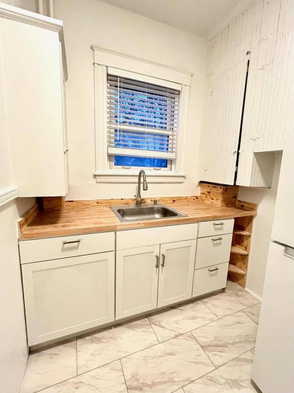 Apartment for rent at 237 High St #5, Portland, ME 04101