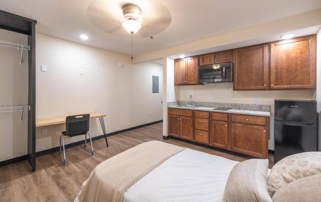 Apartment for rent at 305 W 9th St, Rolla, MO 65401