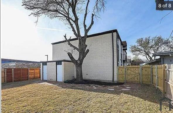 Apartment for rent at 4832 Locke Ave, Fort Worth, TX 76107