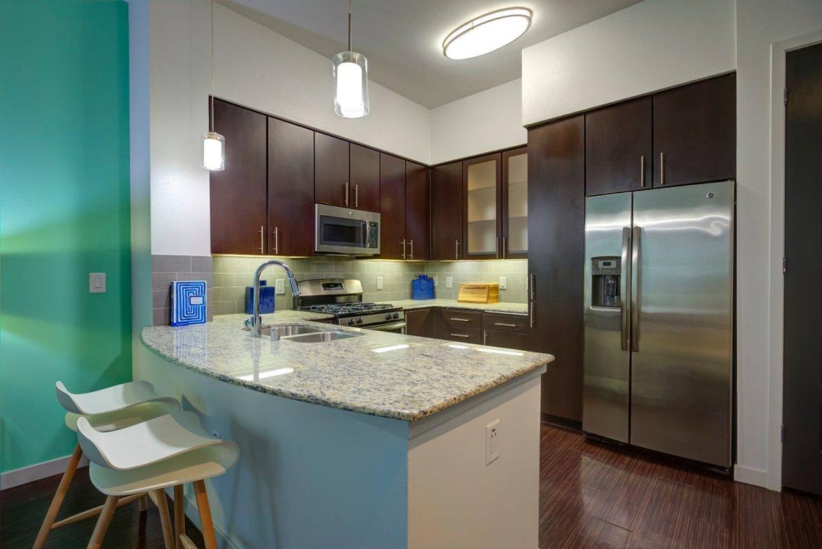 Apartment for rent at Accent, 5550 Grosvenor Blvd, Los Angeles, CA 90066
