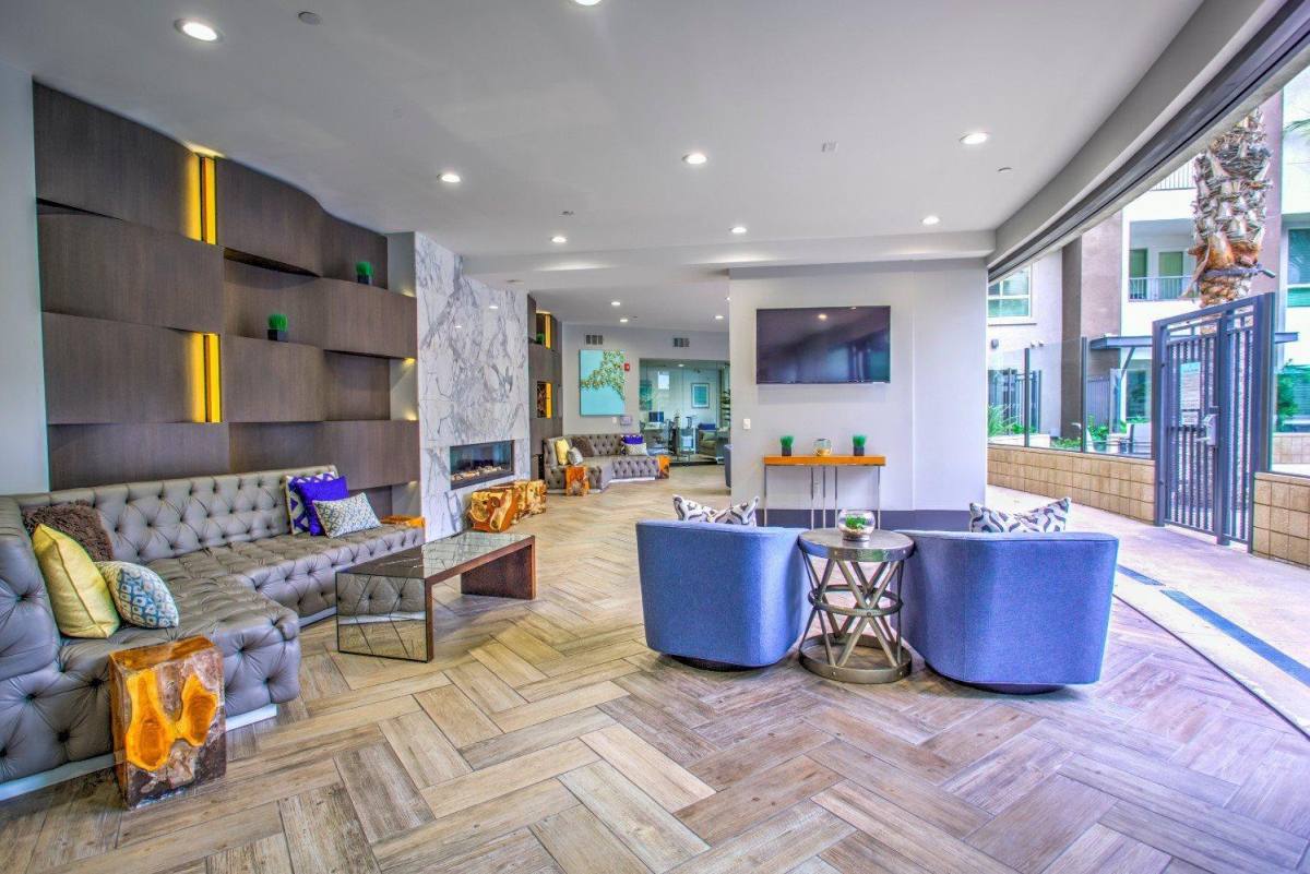 Apartment for rent at Accent, 5550 Grosvenor Blvd, Los Angeles, CA 90066