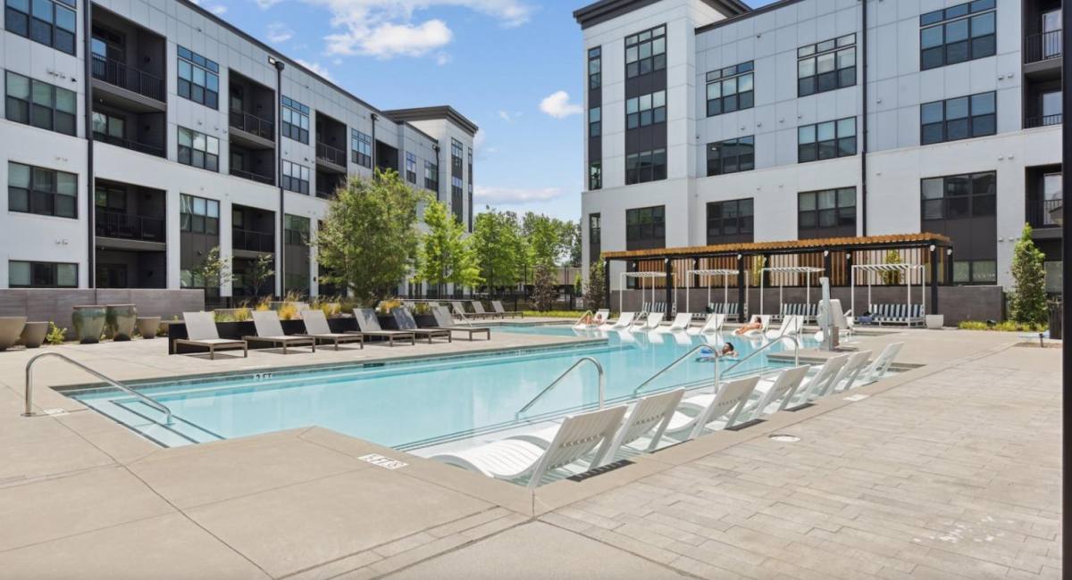 Townhouse for rent at 725 Savona Mill Lane, Charlotte, NC 28208