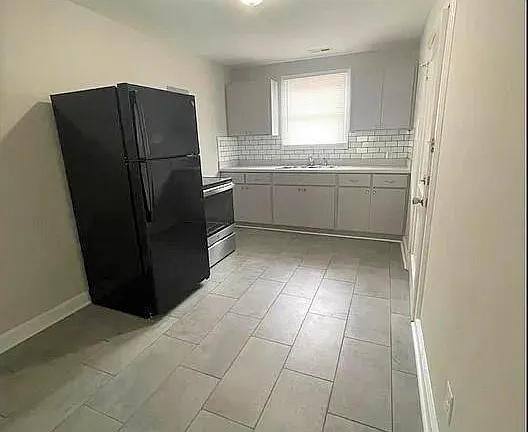 Apartment for rent at 202 W 2nd Ave, Gastonia, NC 28052
