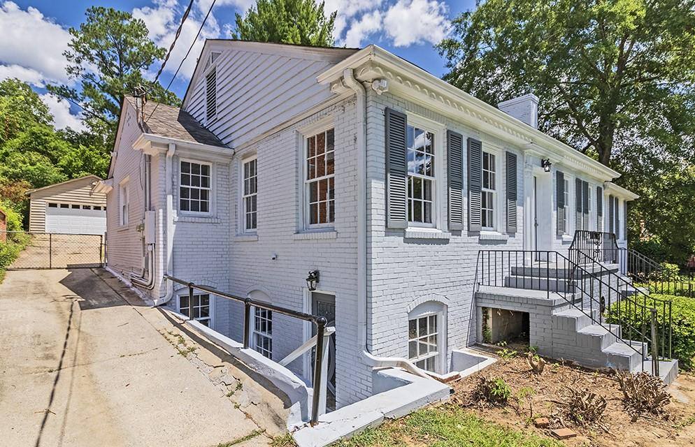 Apartment for rent at 879 Nottingham Dr, Macon, GA 31211