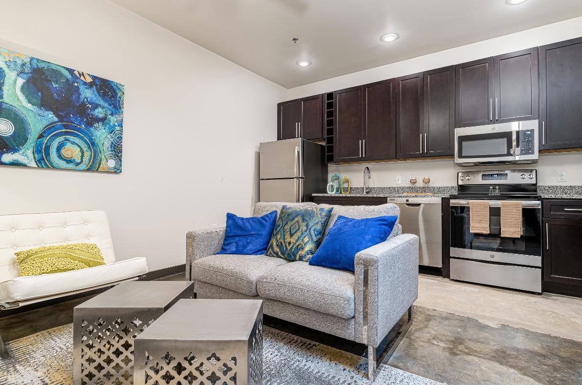Apartment for rent at 144 4th St, Burlington, NC 27215