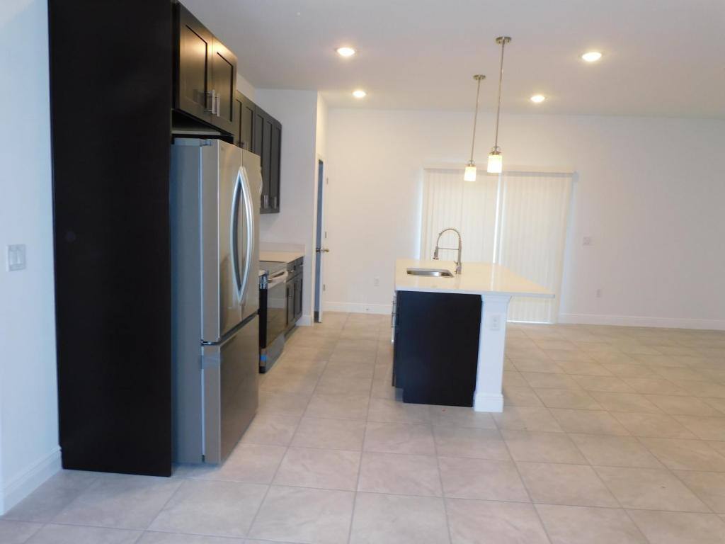 House for rent at 15401 SW 65th Terrace Rd, Ocala, FL 34473