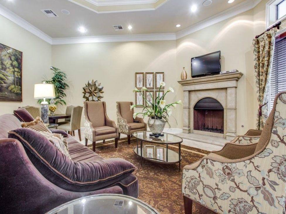 Apartment for rent at 608 Rowlett Rd, Garland, TX 75043