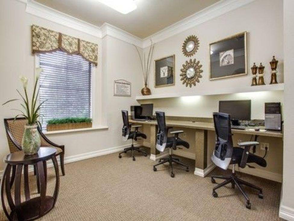 Apartment for rent at 608 Rowlett Rd, Garland, TX 75043