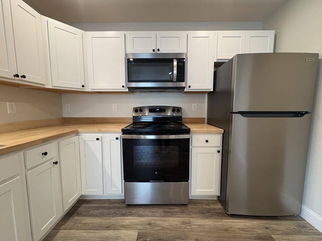 Apartment for rent at 37 Cottage St E, Sanford, ME 04073