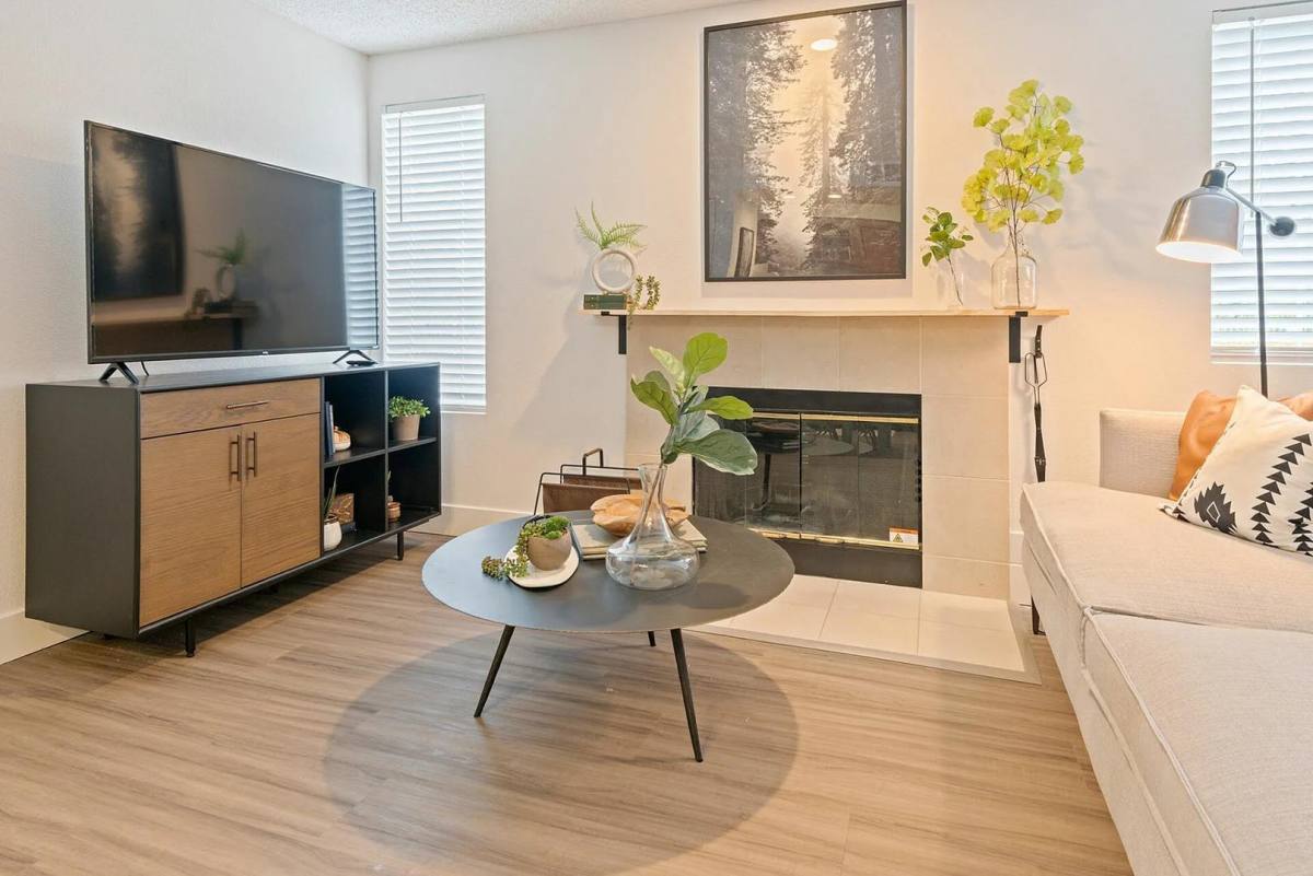 Apartment for rent at 1710 NE Multnomah St, Portland, OR 97232